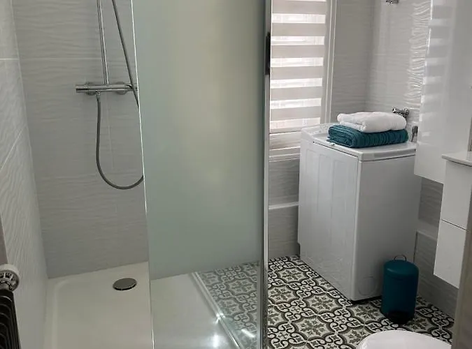 Centre Proche Des Halles De 아파트 *